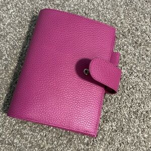 Moterm personal rings in fuchsia rose.